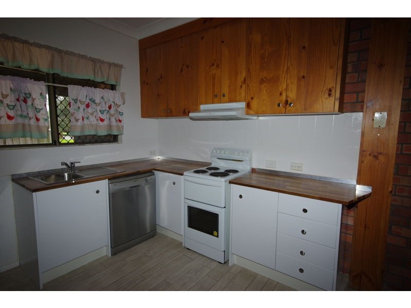 1/6 Wybalena Crescent, Toormina NSW 2452