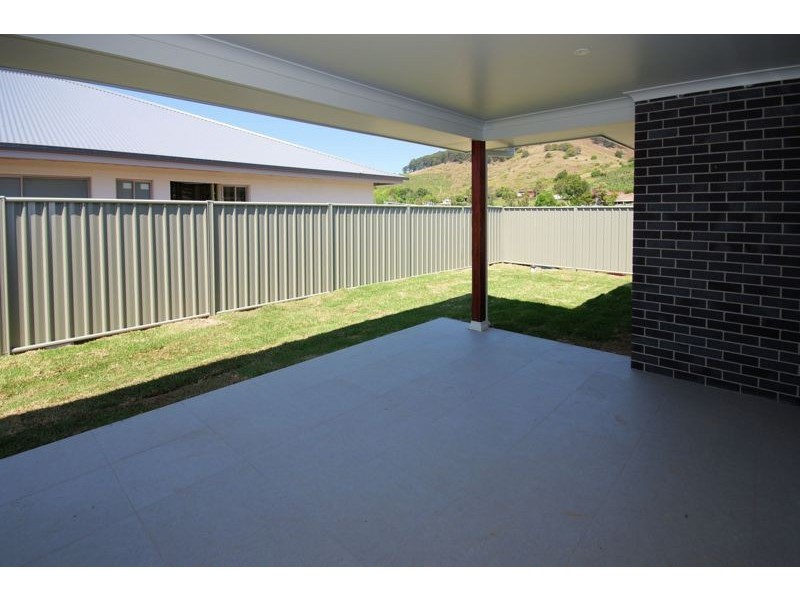 45 Loaders Lane, Coffs Harbour NSW 2450