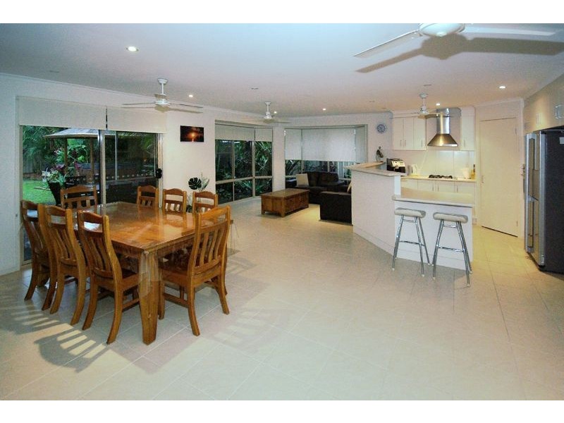 45 Red Cedar Dr, Coffs Harbour NSW 2450
