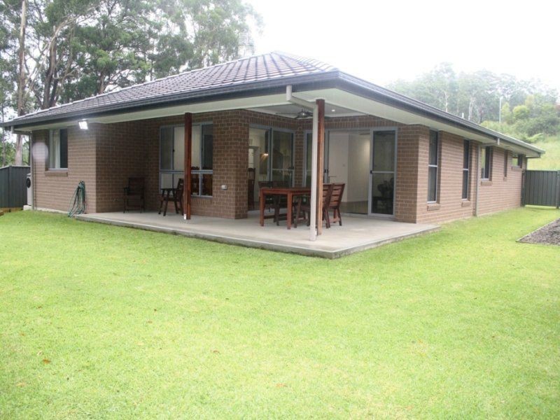 17 Berkeley Drive, Bonville NSW 2441