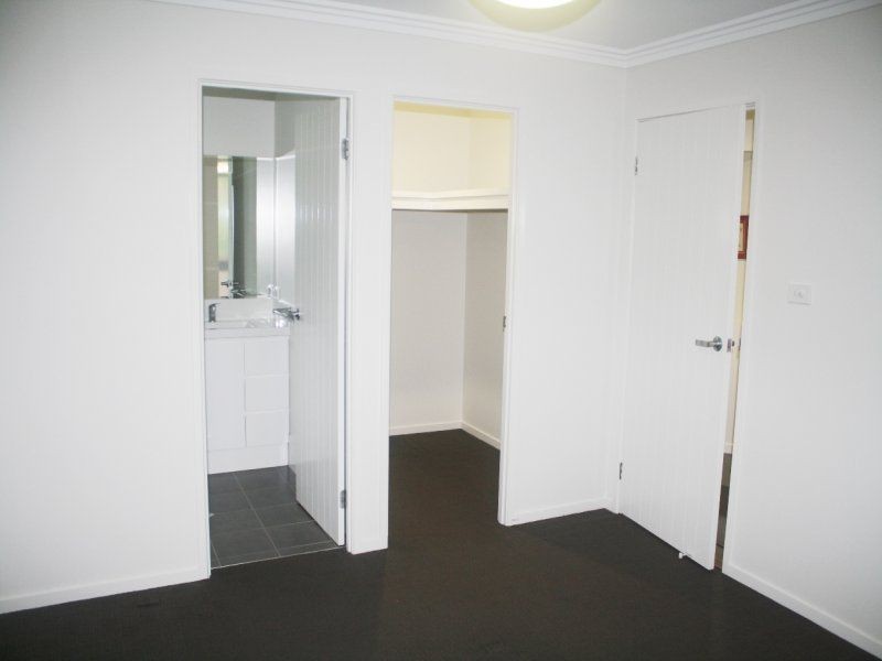 17 Berkeley Drive, Bonville NSW 2441