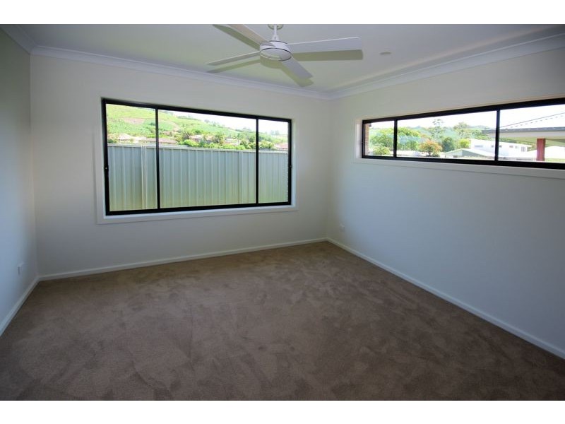 49 Loaders Lane, Coffs Harbour NSW 2450