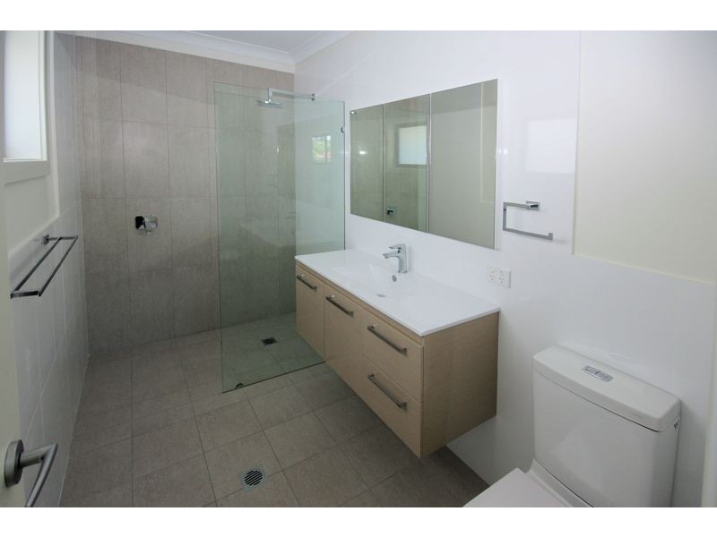 49 Loaders Lane, Coffs Harbour NSW 2450