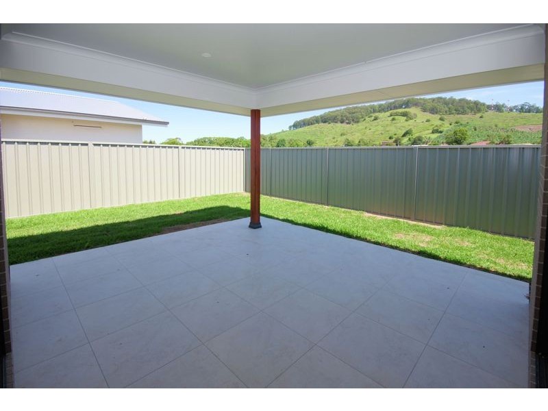 49 Loaders Lane, Coffs Harbour NSW 2450