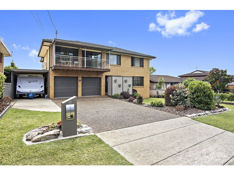11 Jemalong Cres, Toormina NSW 2452