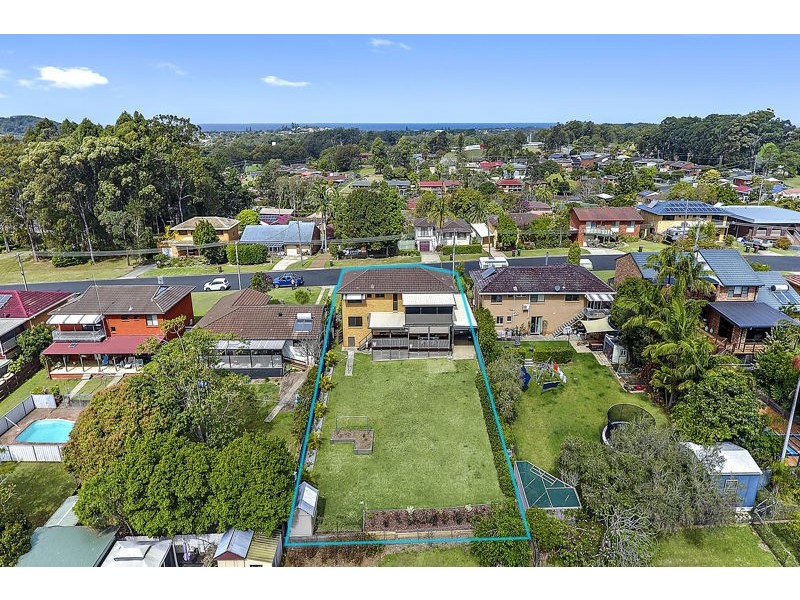 11 Jemalong Cres, Toormina NSW 2452