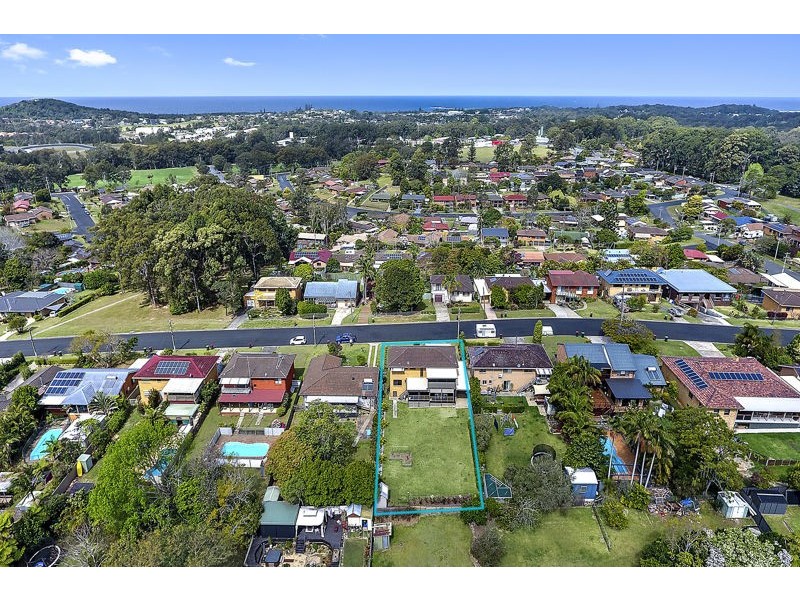 11 Jemalong Cres, Toormina NSW 2452