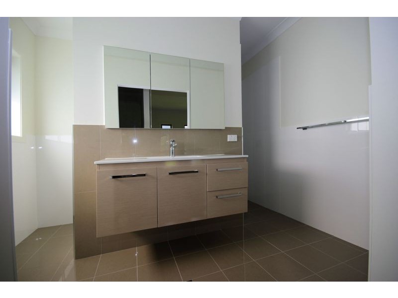 47 Loaders Lane, Coffs Harbour NSW 2450