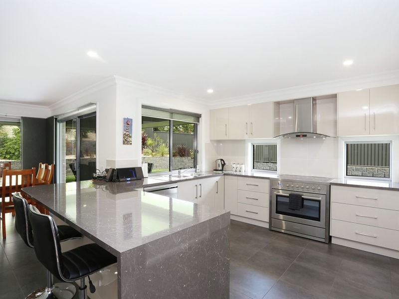 86 Mimiwali Drive, Bonville NSW 2441