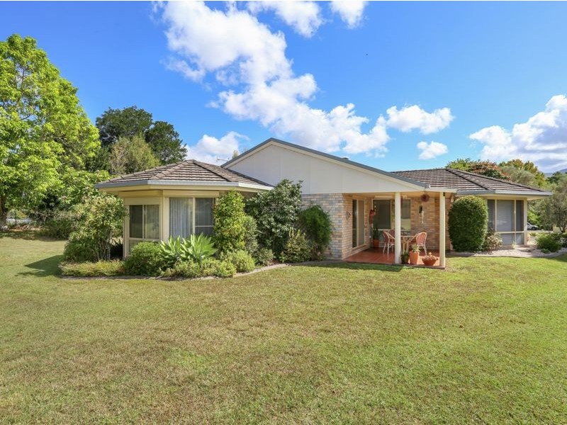 91 Faviell Dr, Bonville NSW 2441