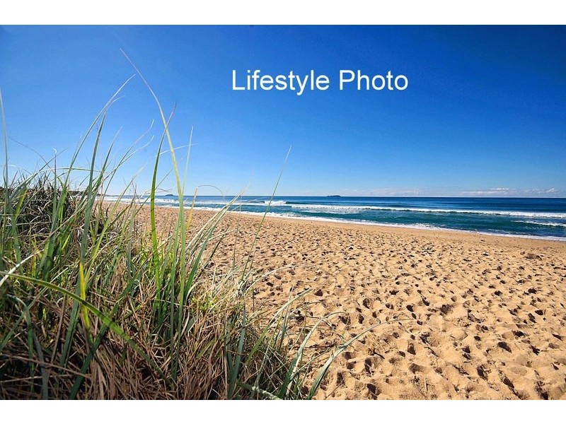 13 Cherry St, Sapphire Beach NSW 2450