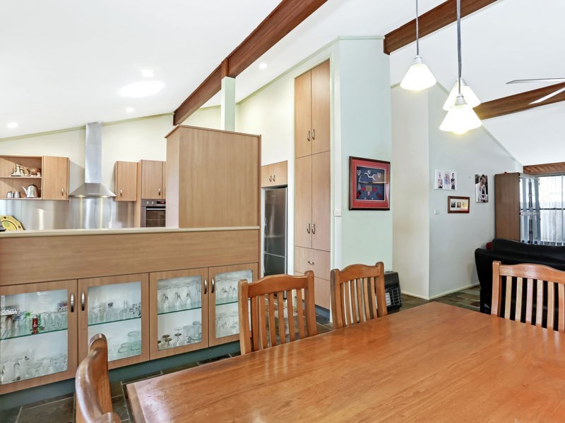 2 Mackays Rd, Coffs Harbour NSW 2450