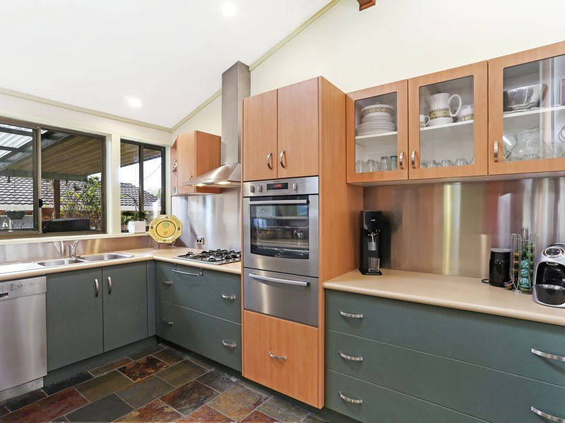 2 Mackays Rd, Coffs Harbour NSW 2450
