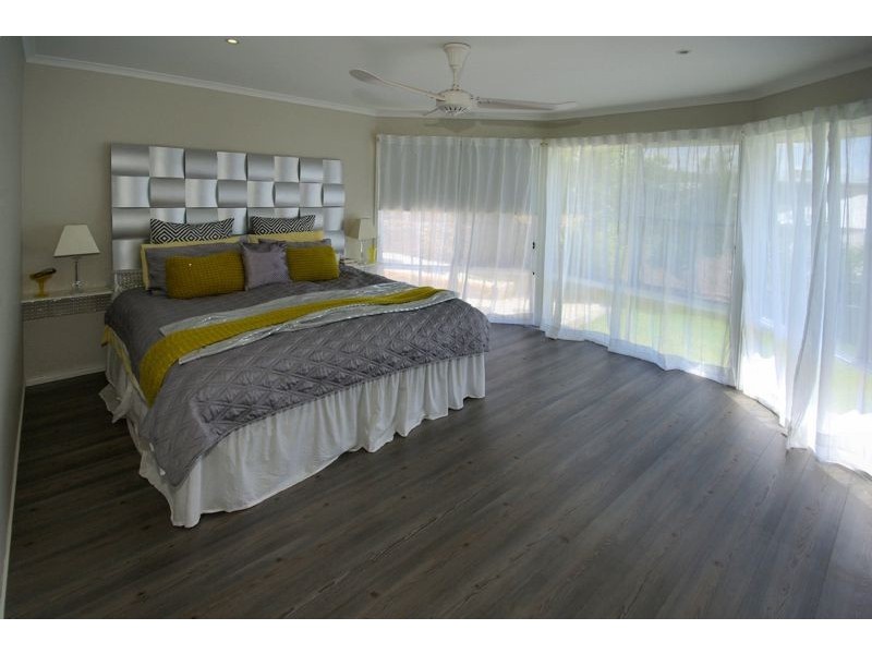 24 Island Road, Sapphire Beach NSW 2450