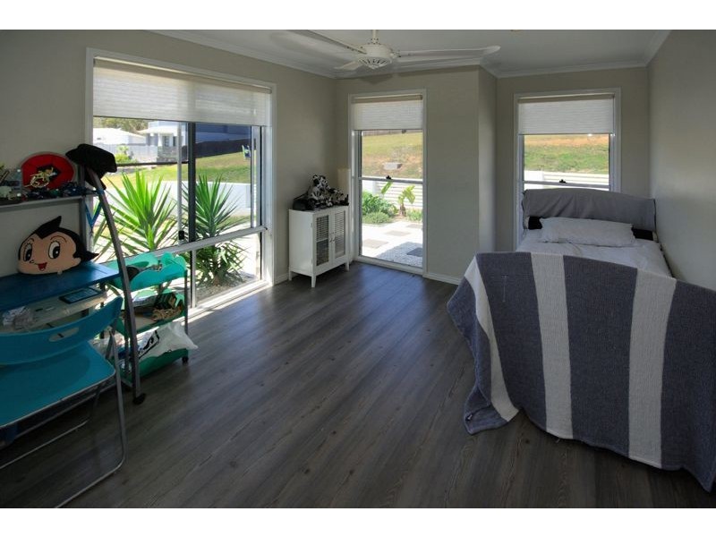 24 Island Road, Sapphire Beach NSW 2450