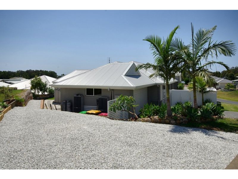 24 Island Road, Sapphire Beach NSW 2450
