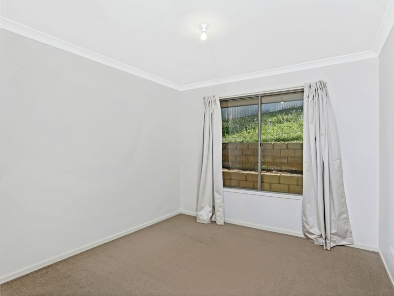 8 Ewings Cl, Coffs Harbour NSW 2450