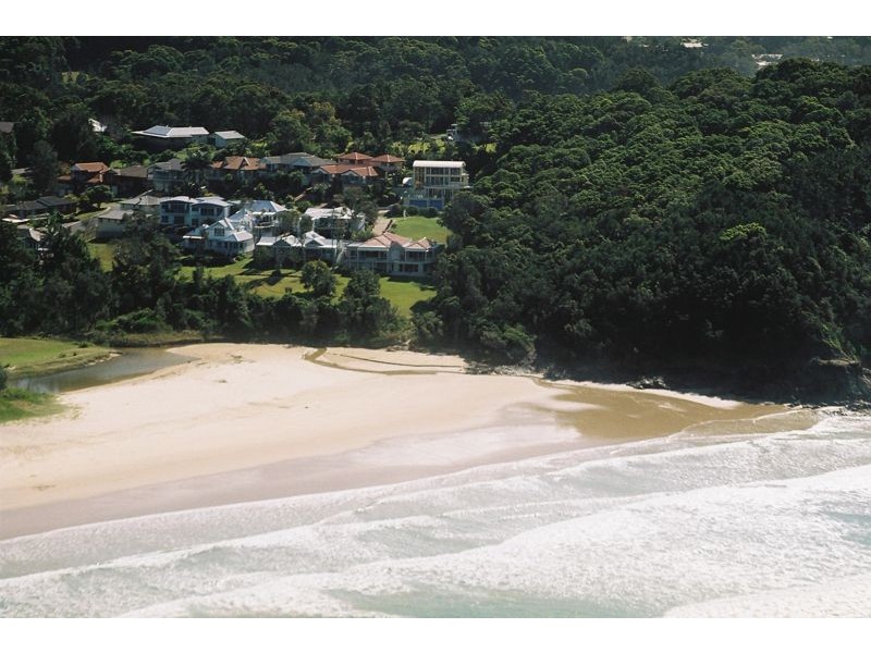 1 Diggers Headland Pl, Coffs Harbour NSW 2450