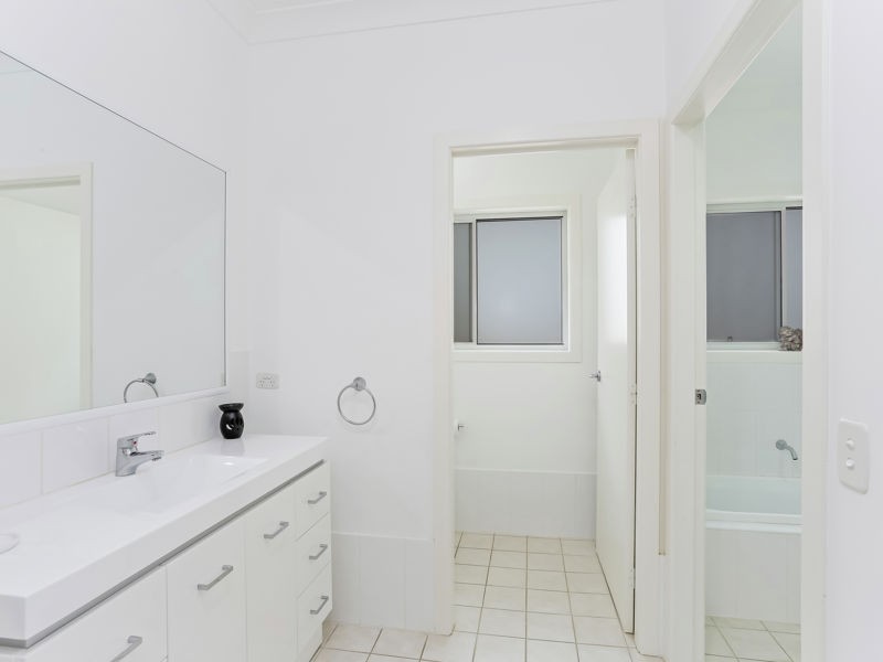 54 Kratz Drive, Coffs Harbour NSW 2450