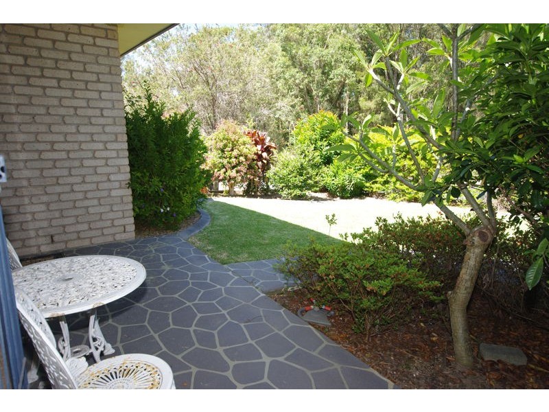 17 Soren Larsen Crescent, Boambee East NSW 2452