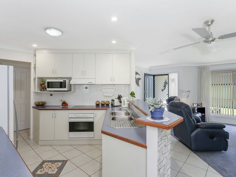 30 Azalea Ave, Coffs Harbour NSW 2450