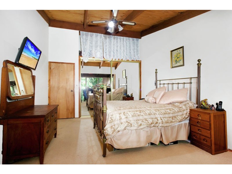 25 Walter St, Raleigh NSW 2454