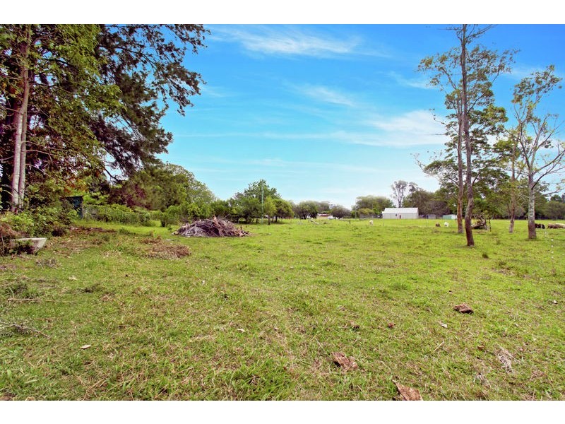 25 Walter St, Raleigh NSW 2454