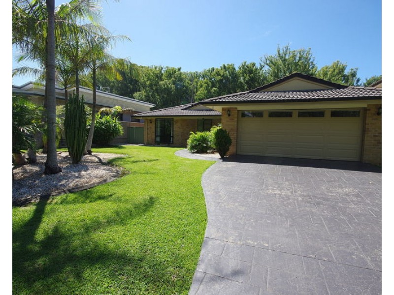 46 Paddymelon Circuit, Bonville NSW 2441