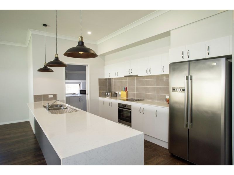 9 Banyo Close, Bonville NSW 2441