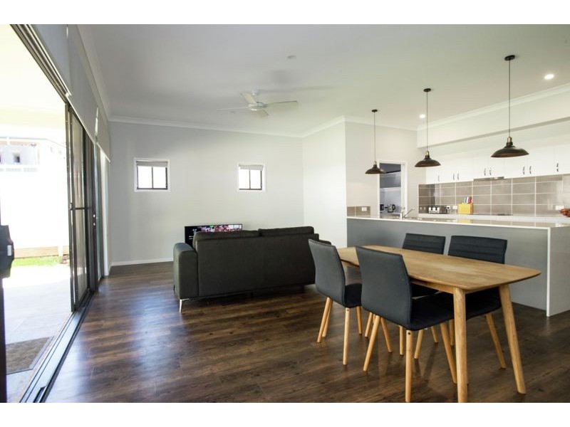 9 Banyo Close, Bonville NSW 2441