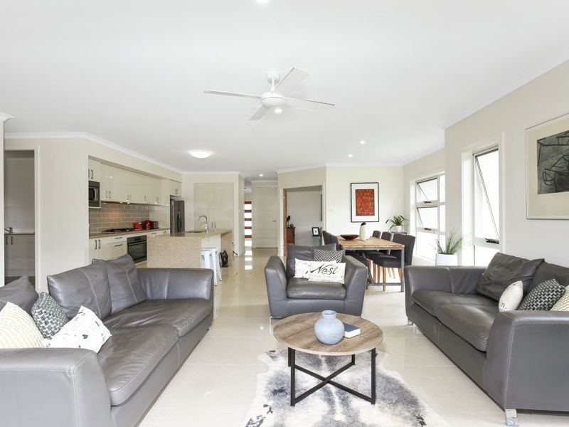 51 Loaders Lane, Coffs Harbour NSW 2450