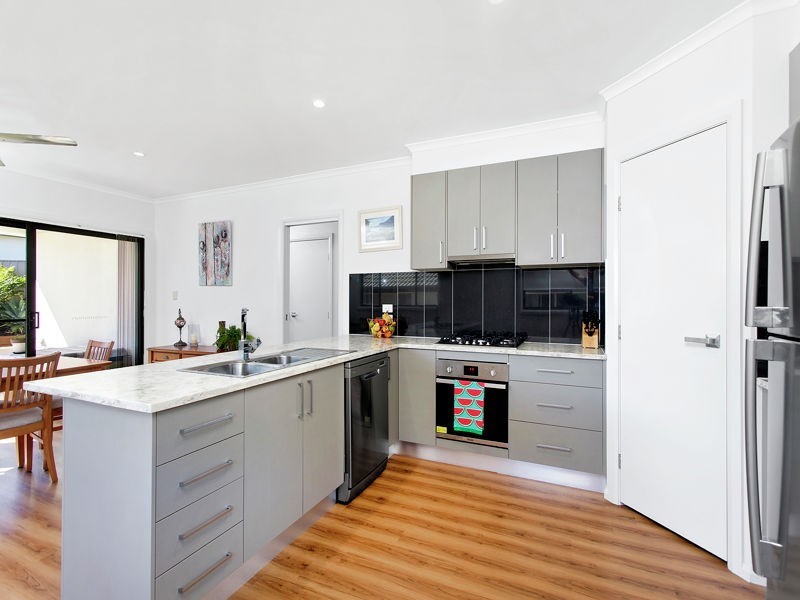 10a Moonee Creek Dr, Moonee Beach NSW 2450