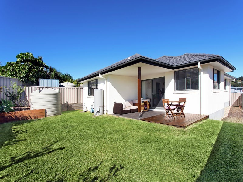 10a Moonee Creek Dr, Moonee Beach NSW 2450