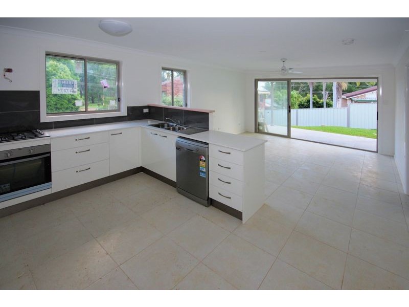 2/235B Sawtell Rd, Boambee East NSW 2452