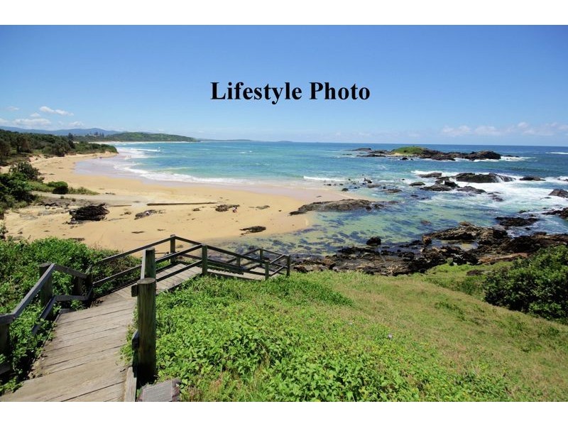 2/235B Sawtell Rd, Boambee East NSW 2452