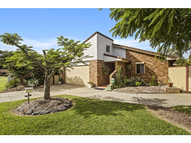 1 Airlie Cl, Coffs Harbour NSW 2450