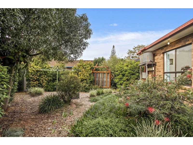 1 Airlie Cl, Coffs Harbour NSW 2450