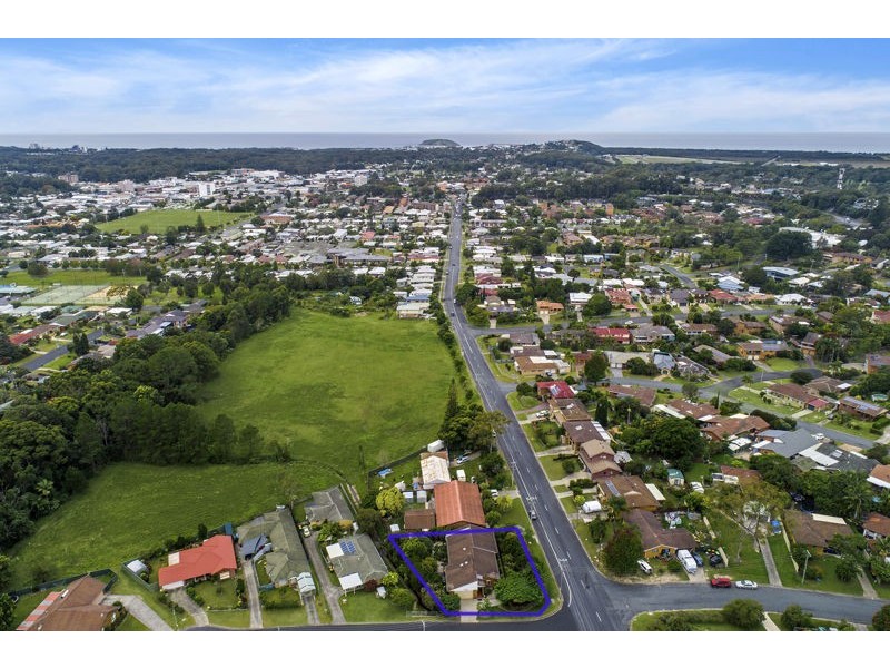 1 Airlie Cl, Coffs Harbour NSW 2450