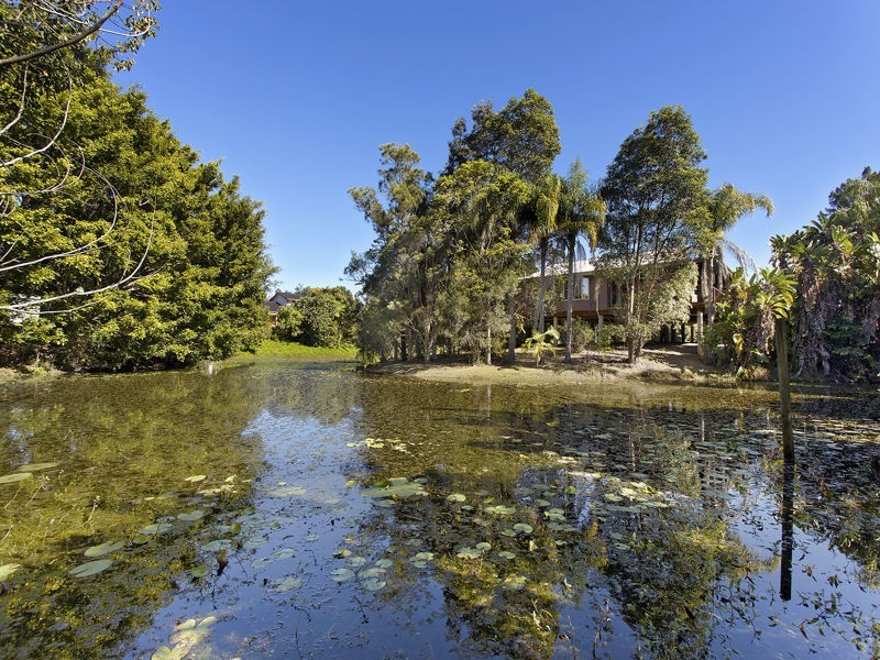 15 Bakker Dr, Bonville NSW 2441