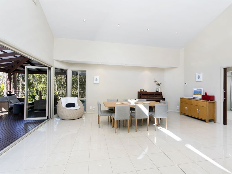 15 Bakker Dr, Bonville NSW 2441