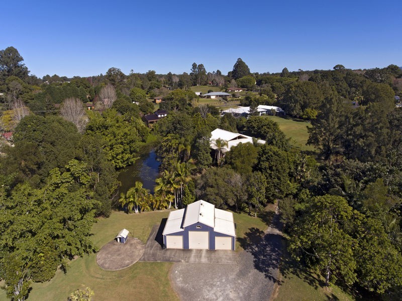 15 Bakker Dr, Bonville NSW 2441