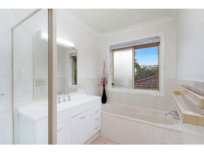 8 Bicknell Dr, Coffs Harbour NSW 2450