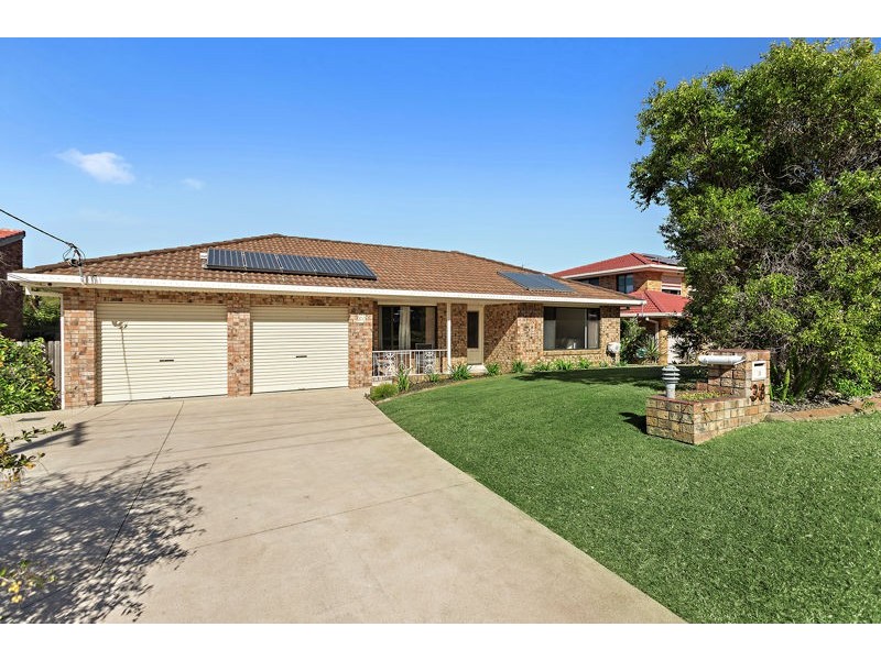 38 Apollo Dr, Coffs Harbour NSW 2450