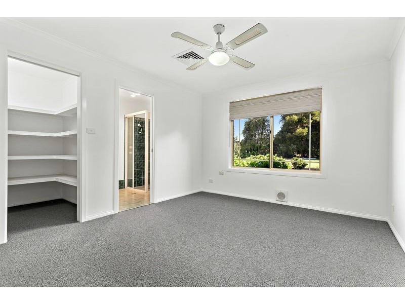 17 Fig Close, Bonville NSW 2441