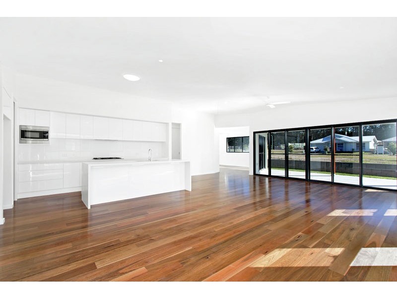 21 Red Gum Circuit, Sapphire Beach NSW 2450