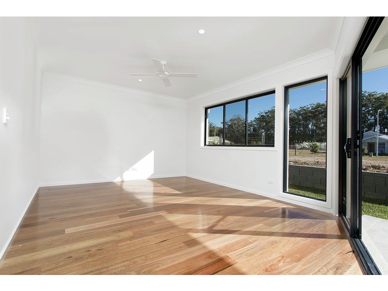 21 Red Gum Circuit, Sapphire Beach NSW 2450