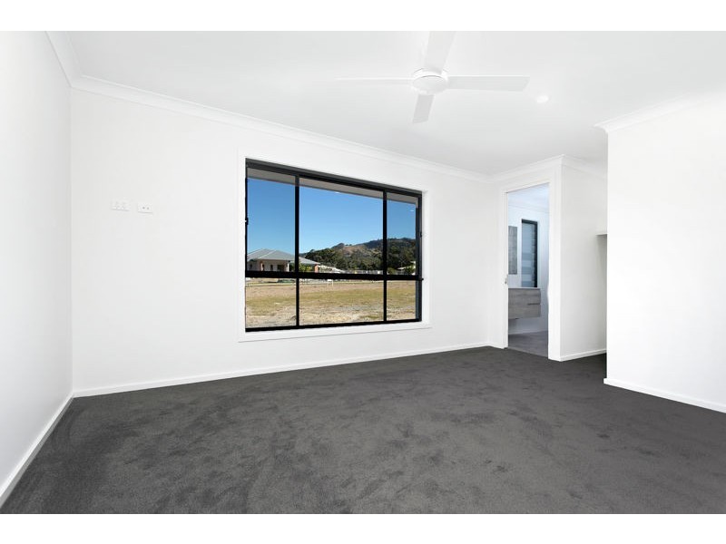 21 Red Gum Circuit, Sapphire Beach NSW 2450