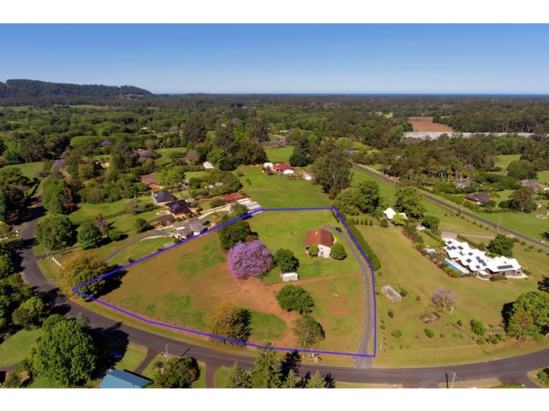 101 Faviell Dr, Bonville NSW 2441