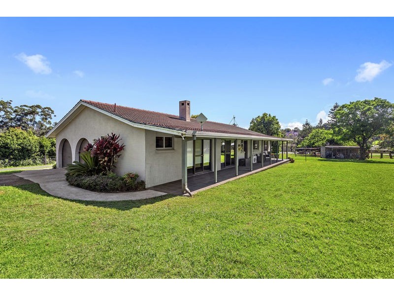 101 Faviell Dr, Bonville NSW 2441