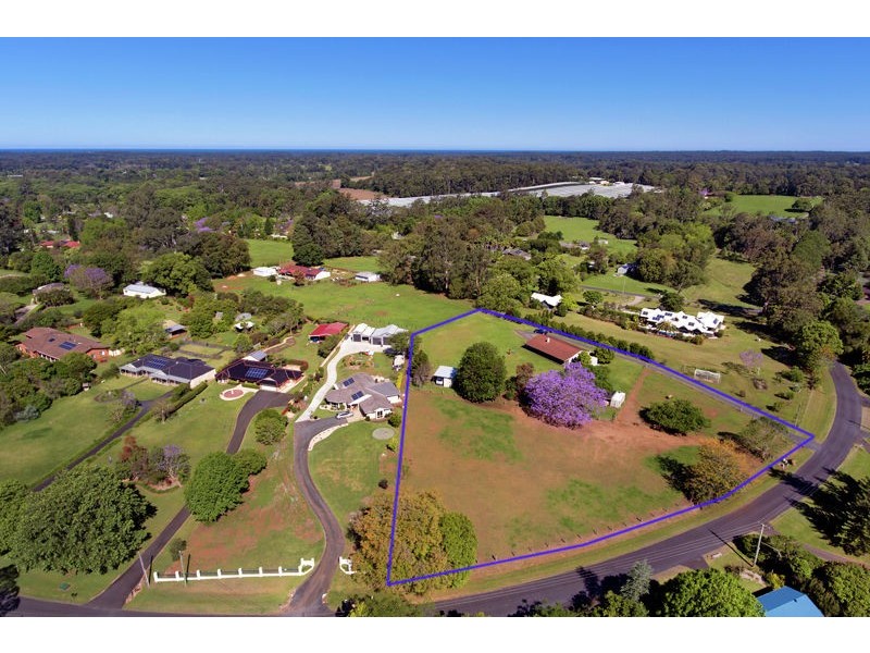 101 Faviell Dr, Bonville NSW 2441